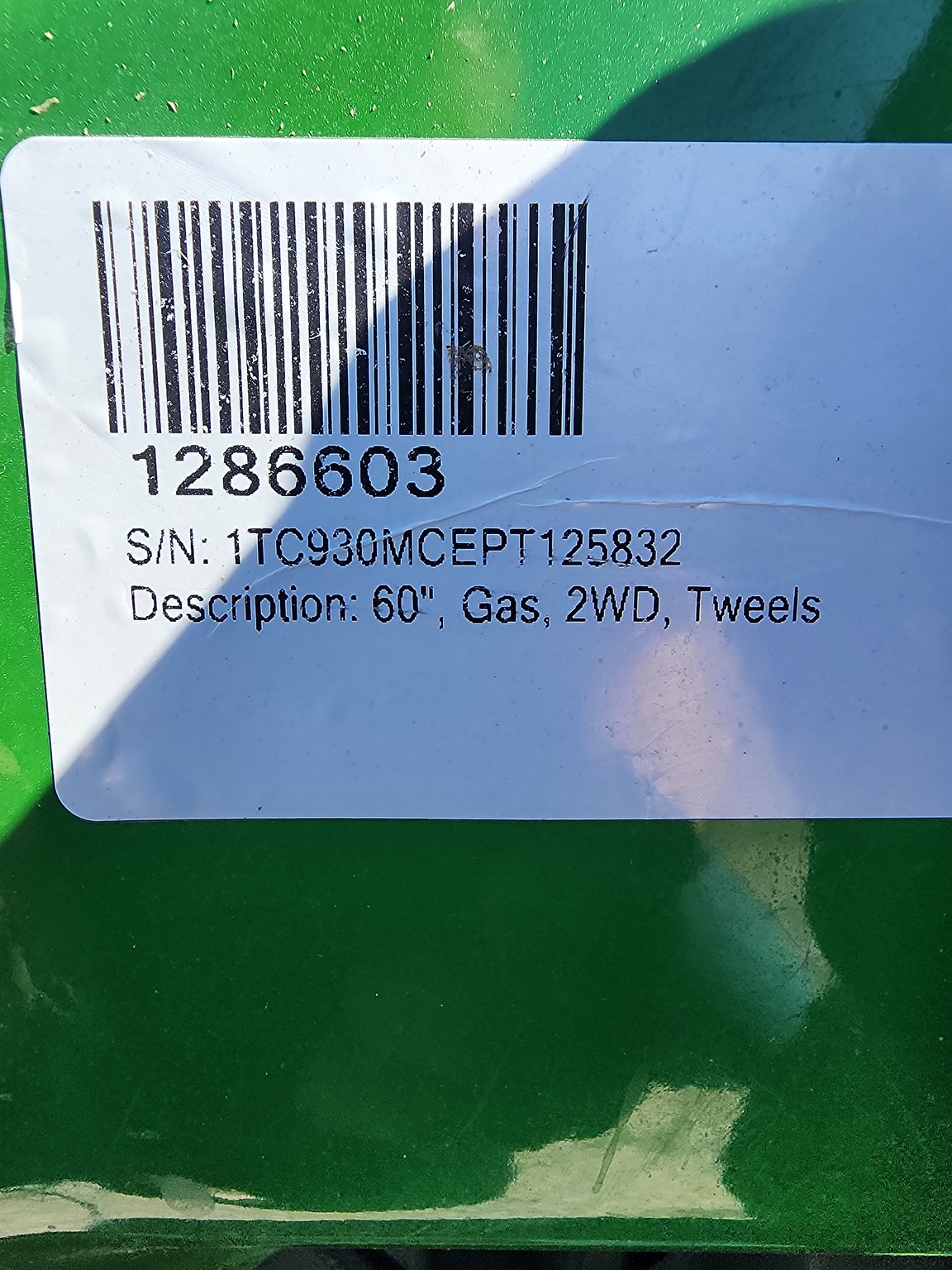 2023 John Deere Z930M Image 12