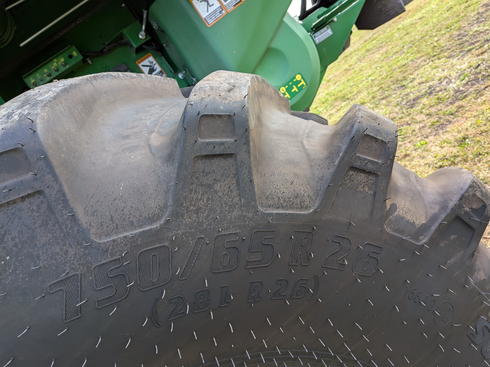  2023 John Deere S780 at Heritage Tractor in Galesburg, IL