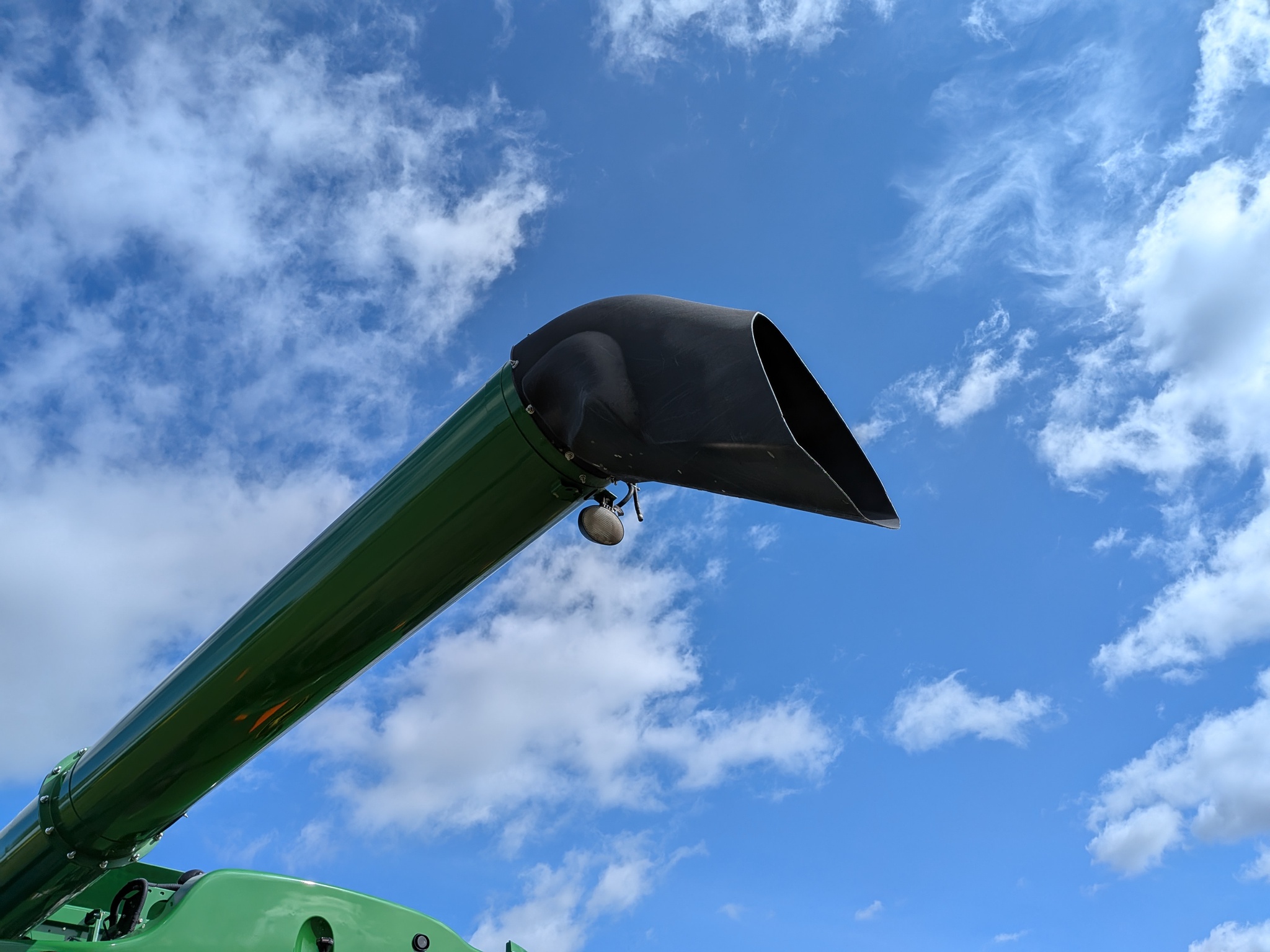  2023 John Deere S780 at Heritage Tractor in Galesburg, IL