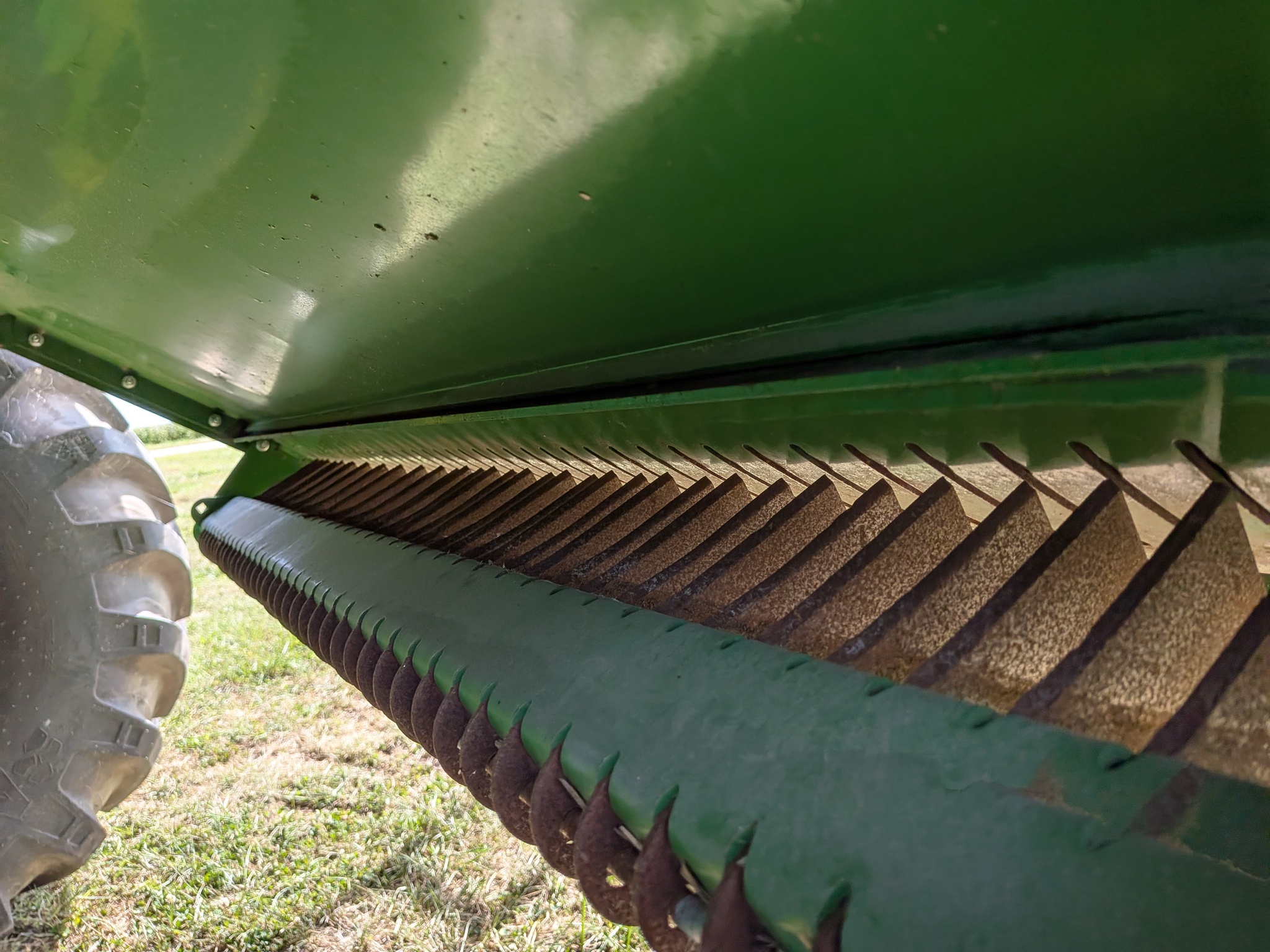  2023 John Deere S780 at Heritage Tractor in Galesburg, IL