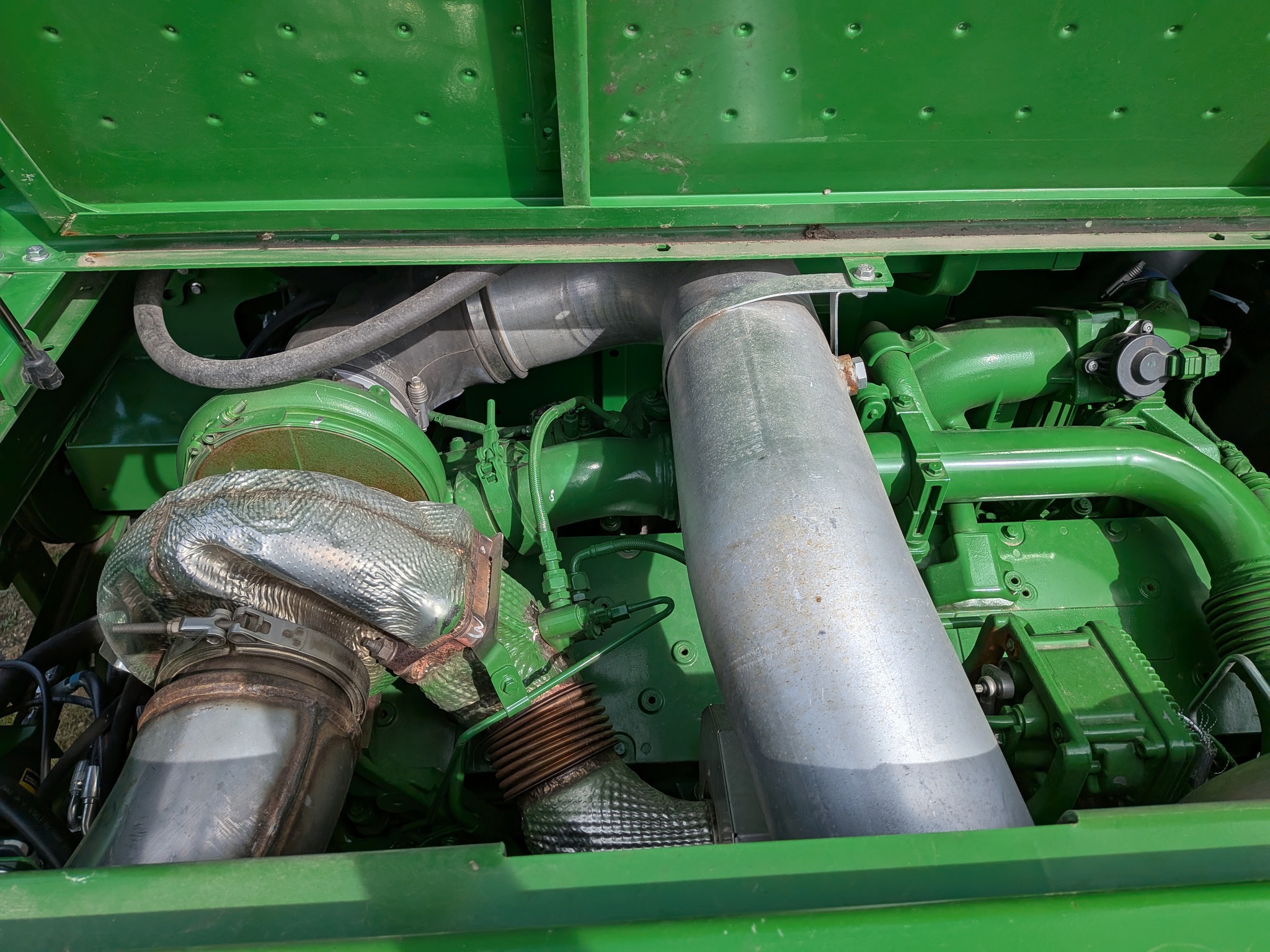  2023 John Deere S780 at Heritage Tractor in Galesburg, IL