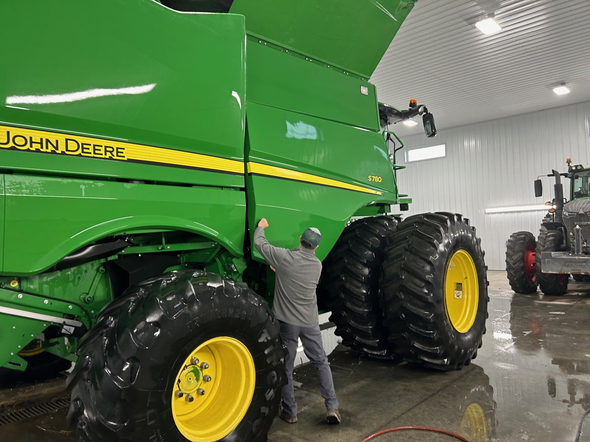 2019 John Deere S780 Image 3