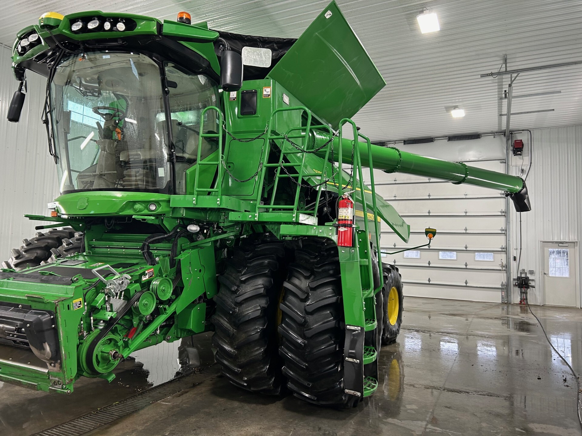 2019 John Deere S780 Image 2
