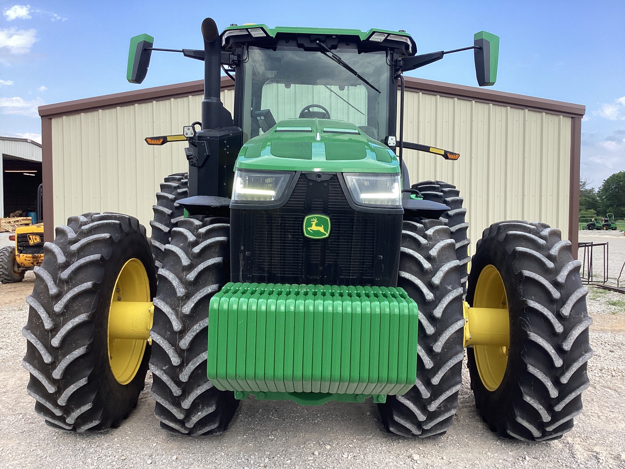 2024 John Deere 8R 310 Image 3