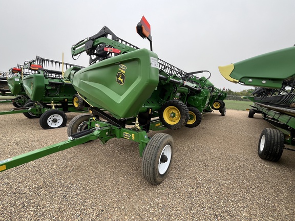 Used 2024 John Deere HD35R Combine Platforms at Horizon Ag & Turf in Warburg, AB - Photo3