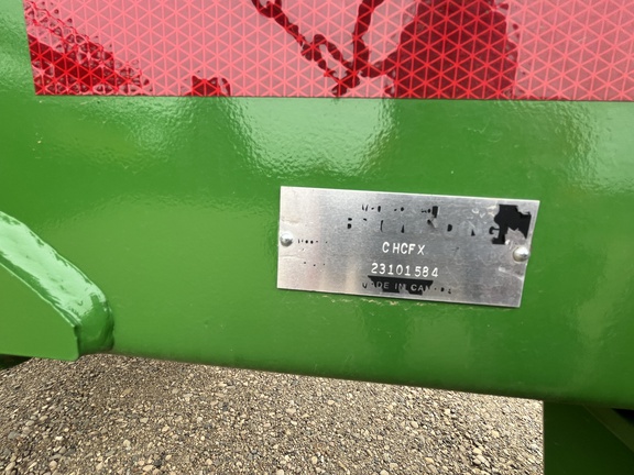 Used 2024 John Deere HD35R Combine Platforms at Horizon Ag & Turf in Warburg, AB - Photo10