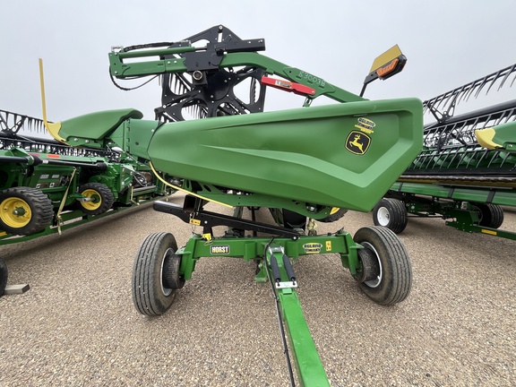 Used 2024 John Deere HD35R Combine Platforms at Horizon Ag & Turf in Warburg, AB - Photo17