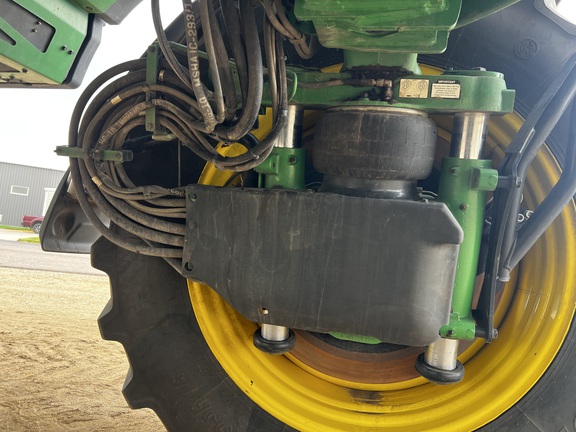 2024 John Deere 616R - Photo12