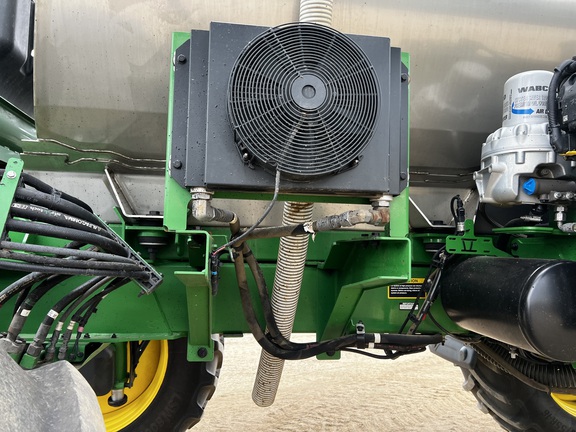 2024 John Deere 616R - Photo23