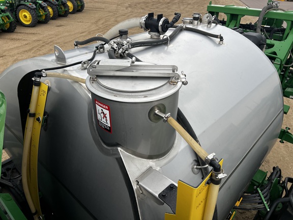 2024 John Deere 616R - Photo36