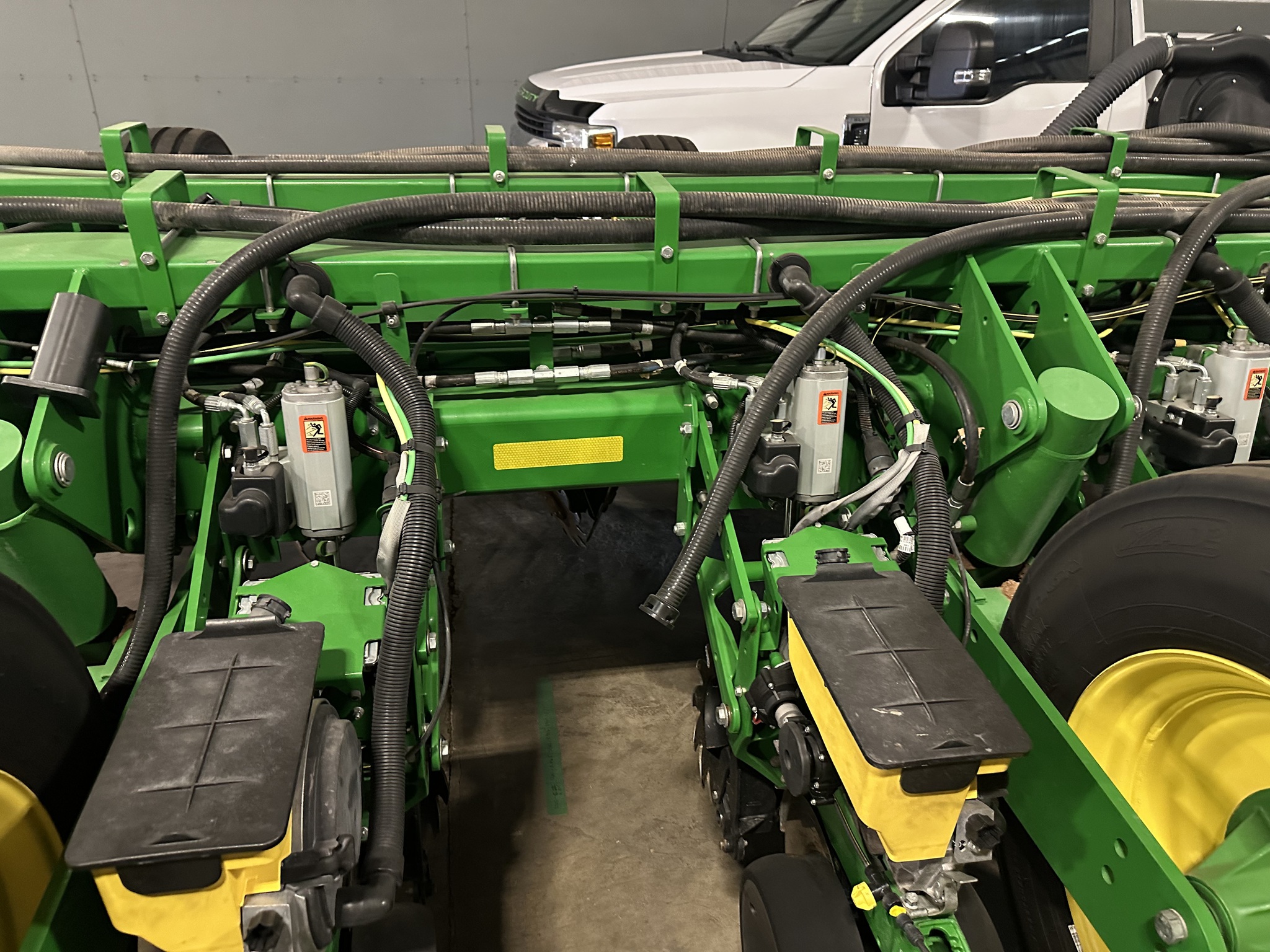 2020 John Deere 1775NT Image 5