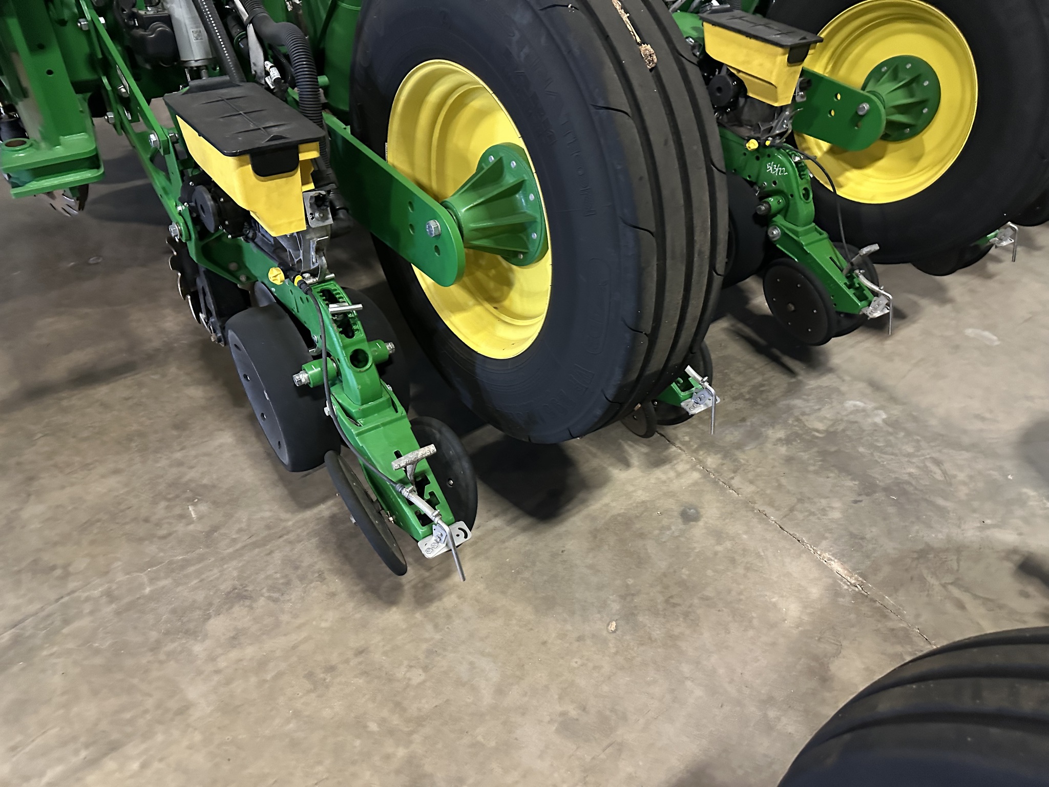 2020 John Deere 1775NT Image 2