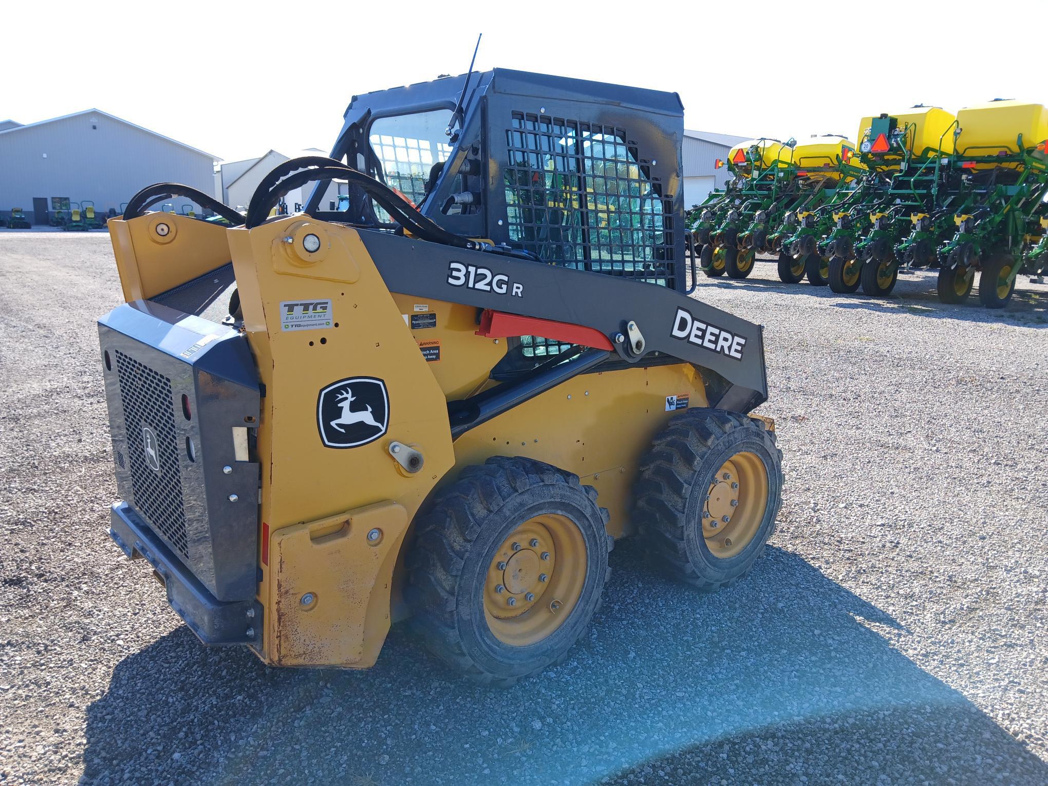 2018 John Deere 312GR Image 3