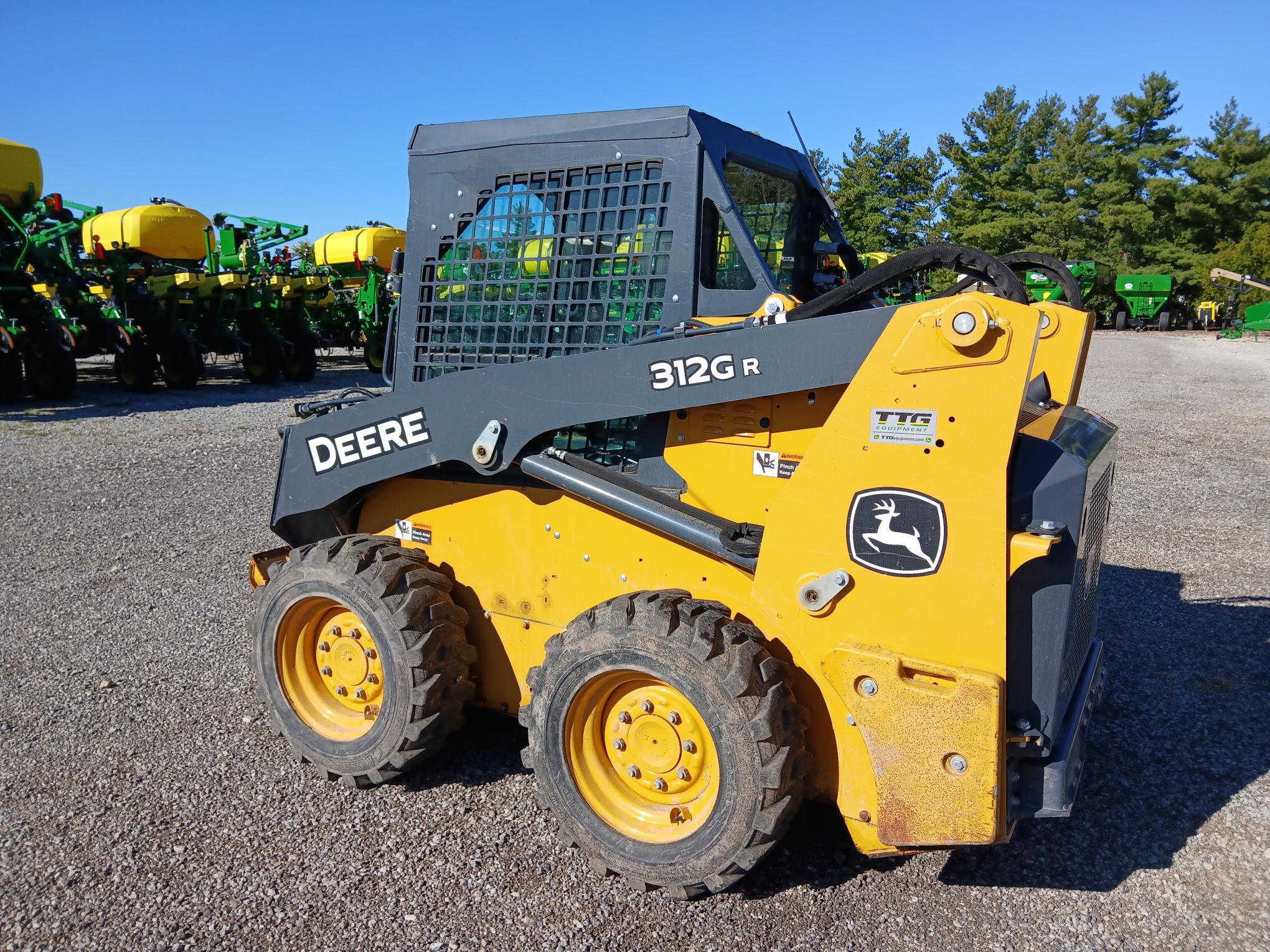 2018 John Deere 312GR Image 8