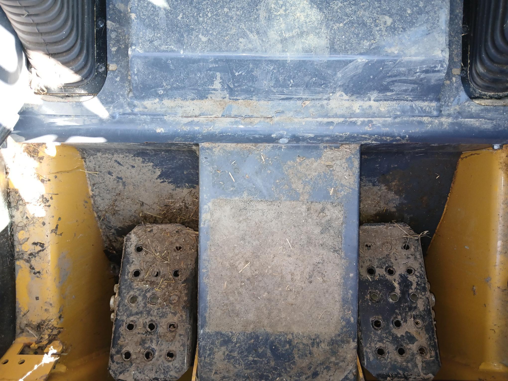 2018 John Deere 312GR Image 13