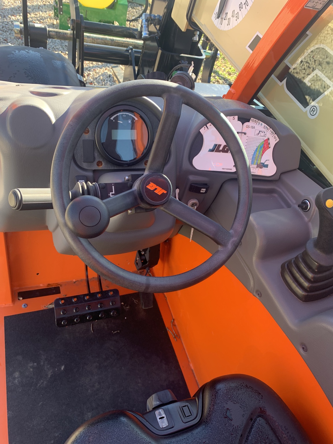 2024 JLG G5-18A Image 9