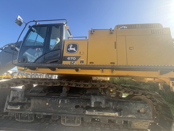 2022 John Deere 670 P-Tier
