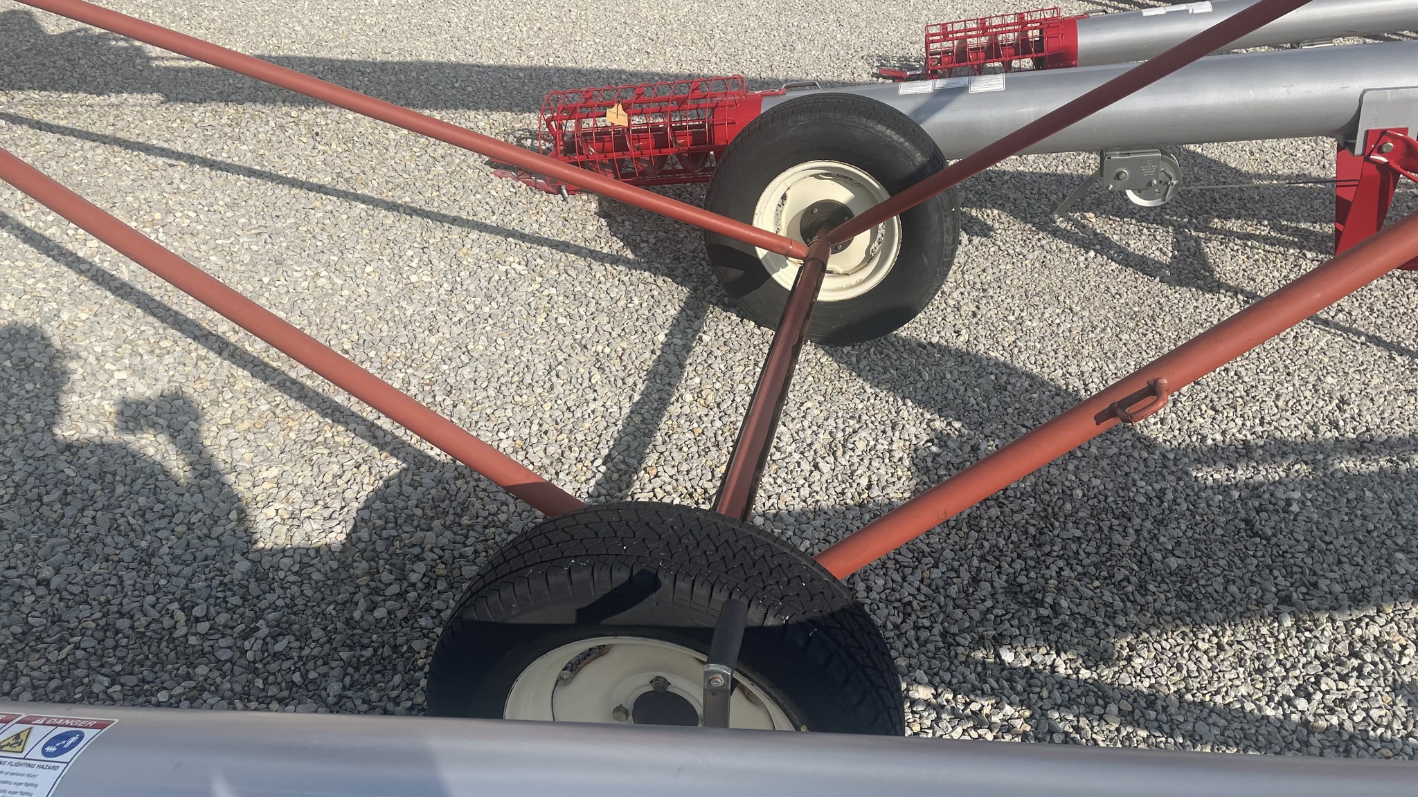 2004 Mayrath 8X31 Image 8