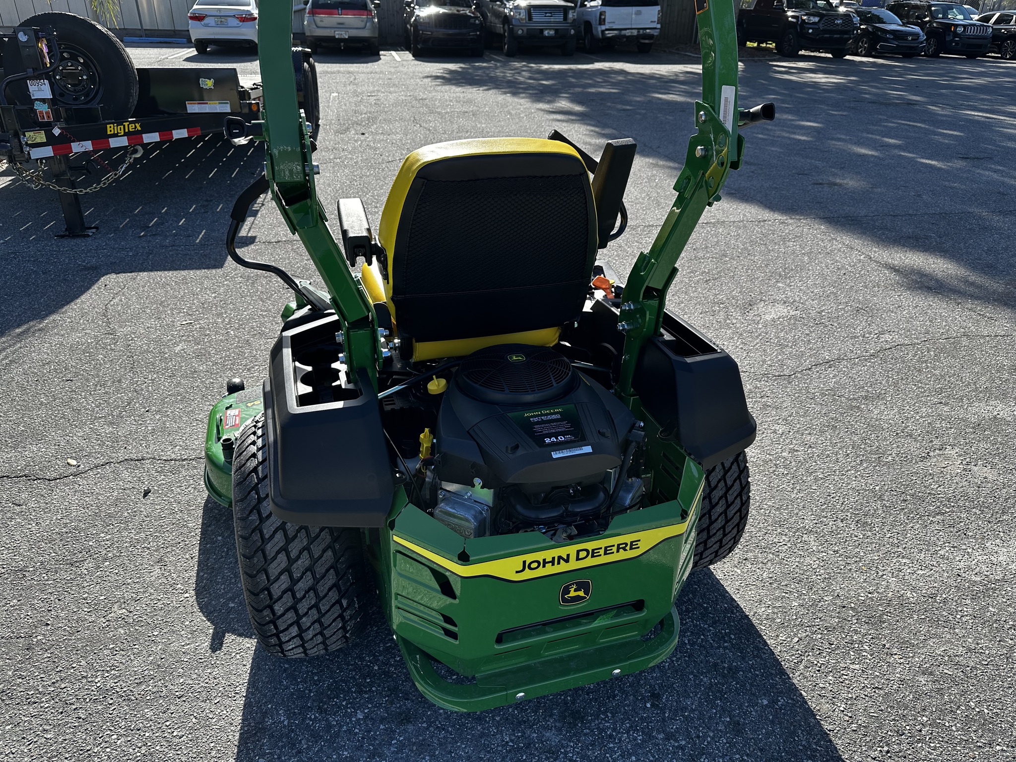 2025 John Deere Z515E Image 5