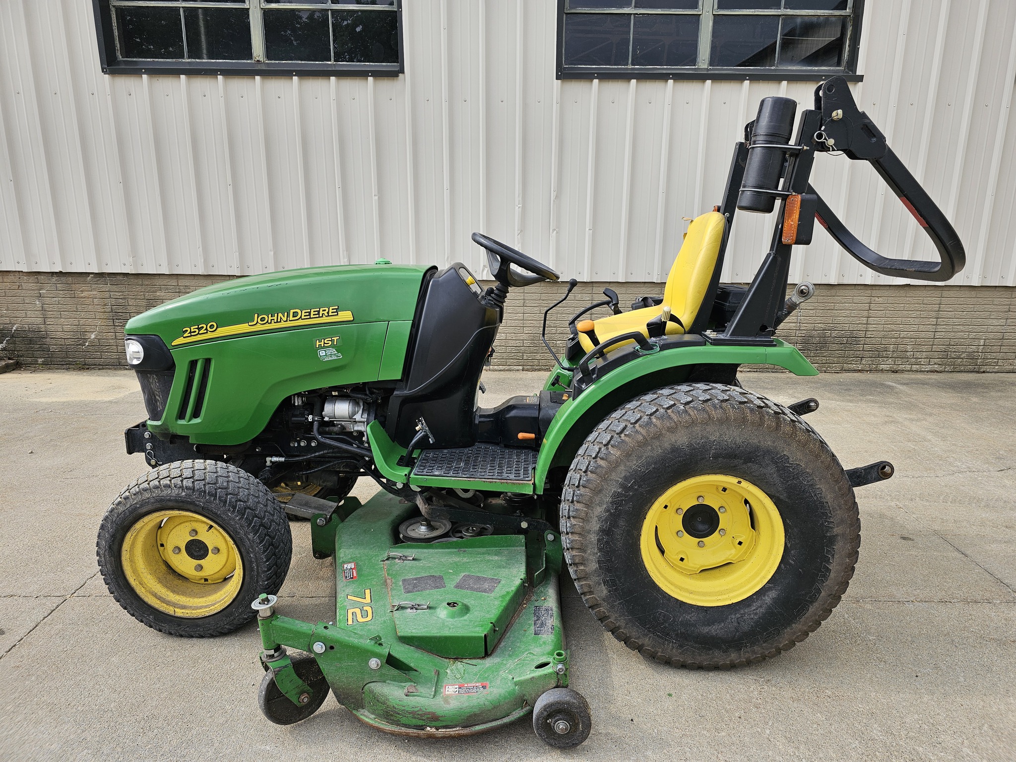  2008 John Deere 2520 at Heritage Tractor in Freeport, IL