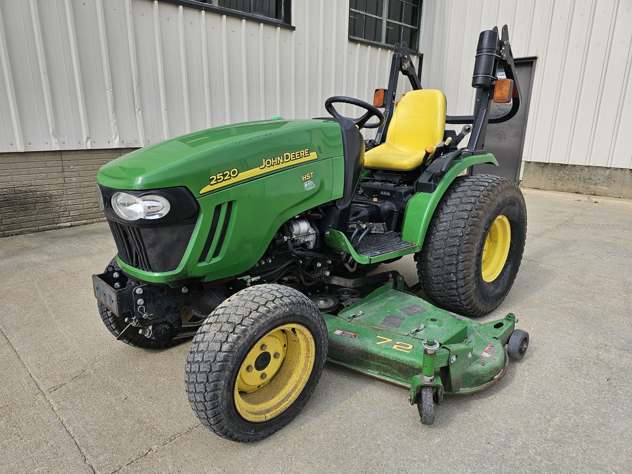  2008 John Deere 2520 at Heritage Tractor in Freeport, IL