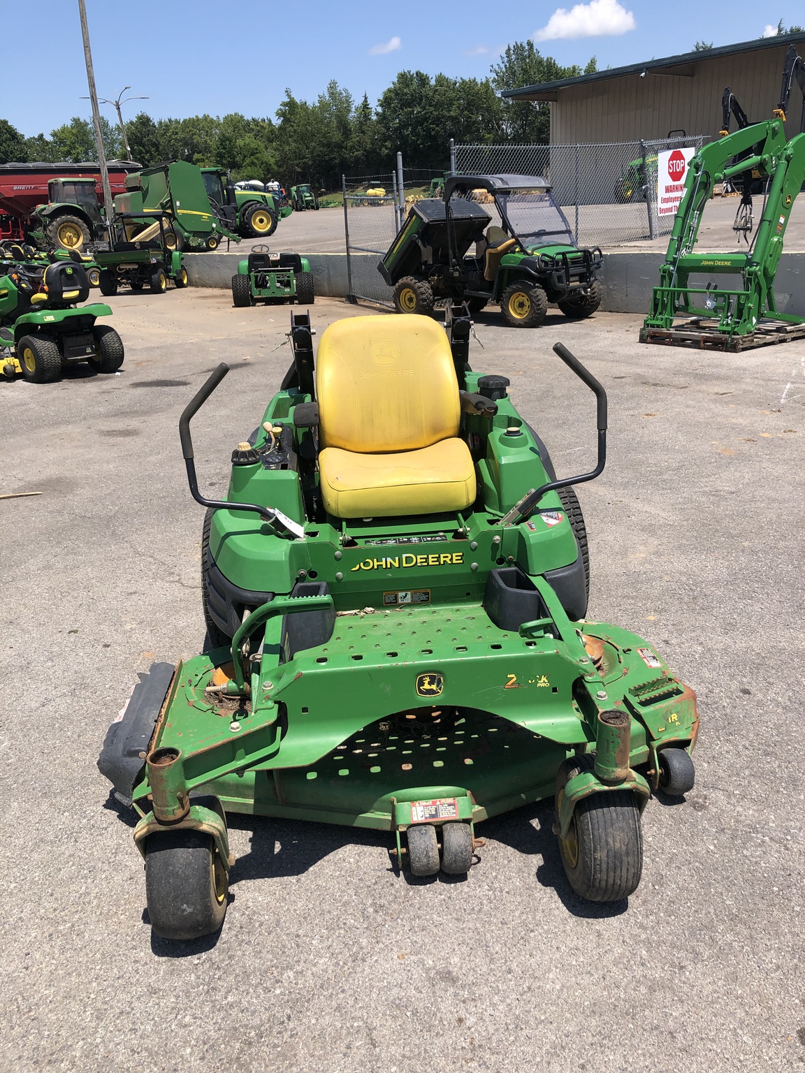 2010 John Deere Z925A Image 3