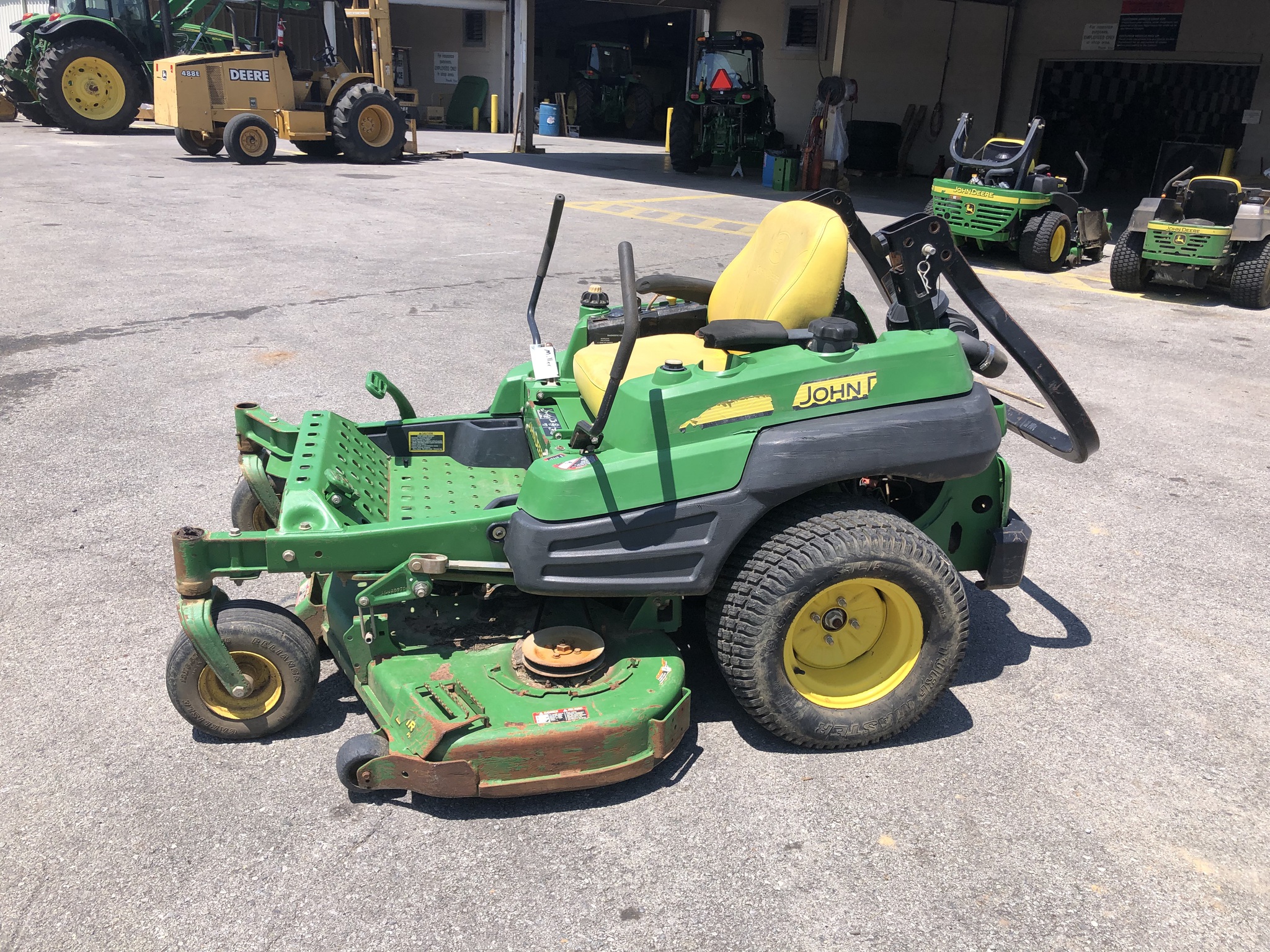 2010 John Deere Z925A Image 2