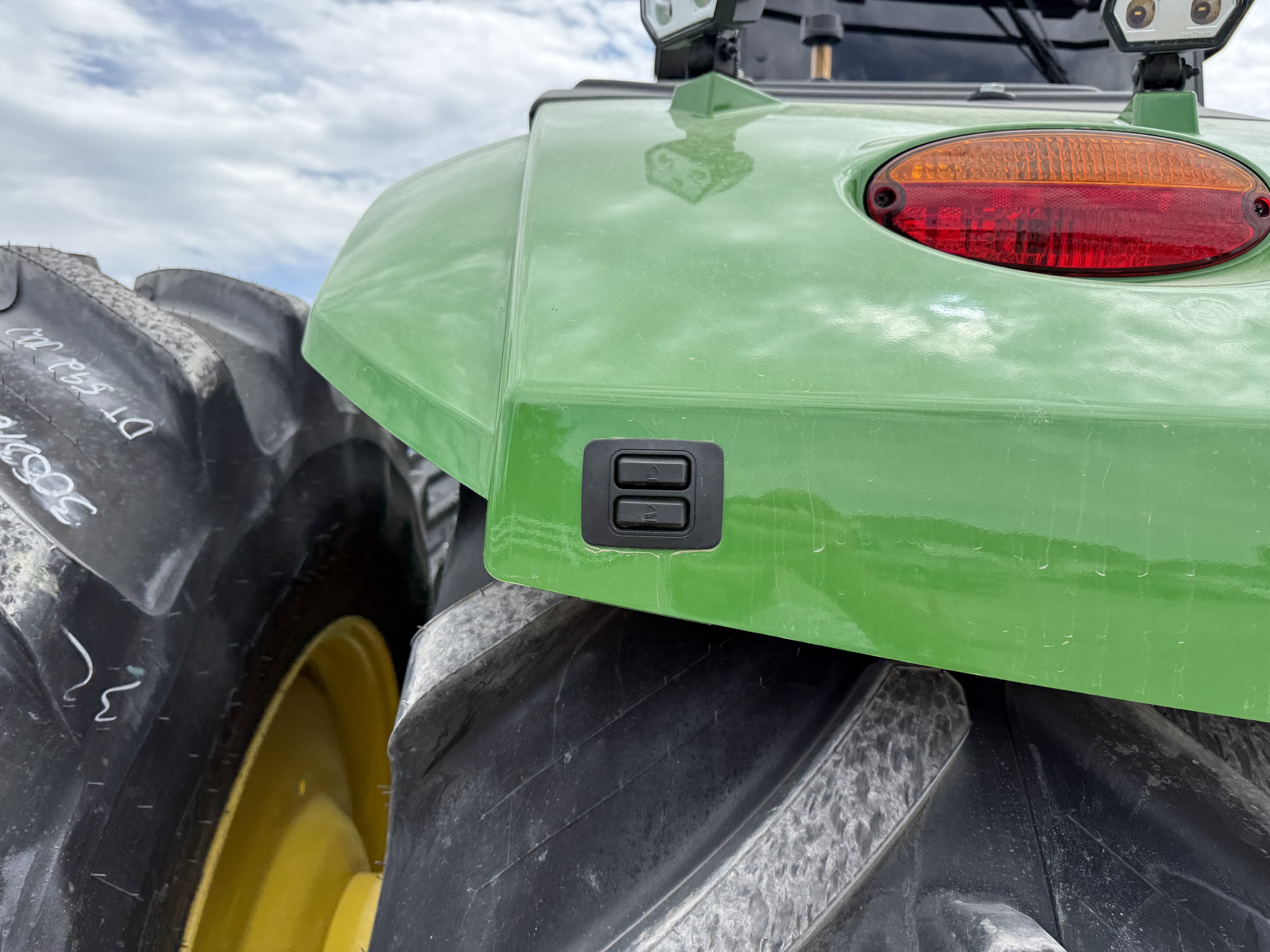 2024 John Deere 9R 590 Image 23