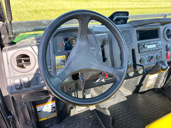 2019 John-Deere 835M