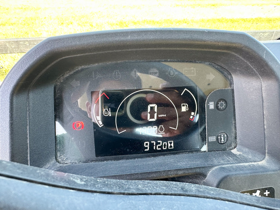 2019 John-Deere 835M