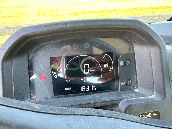 2019 John-Deere 835M