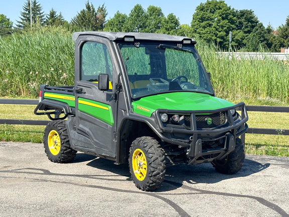 2019 John-Deere 835M
