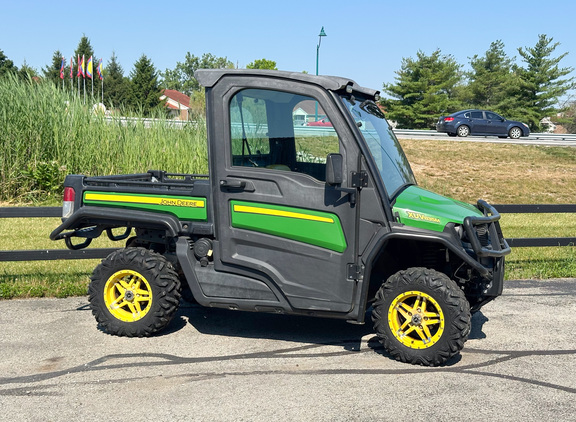 2019 John-Deere 835M