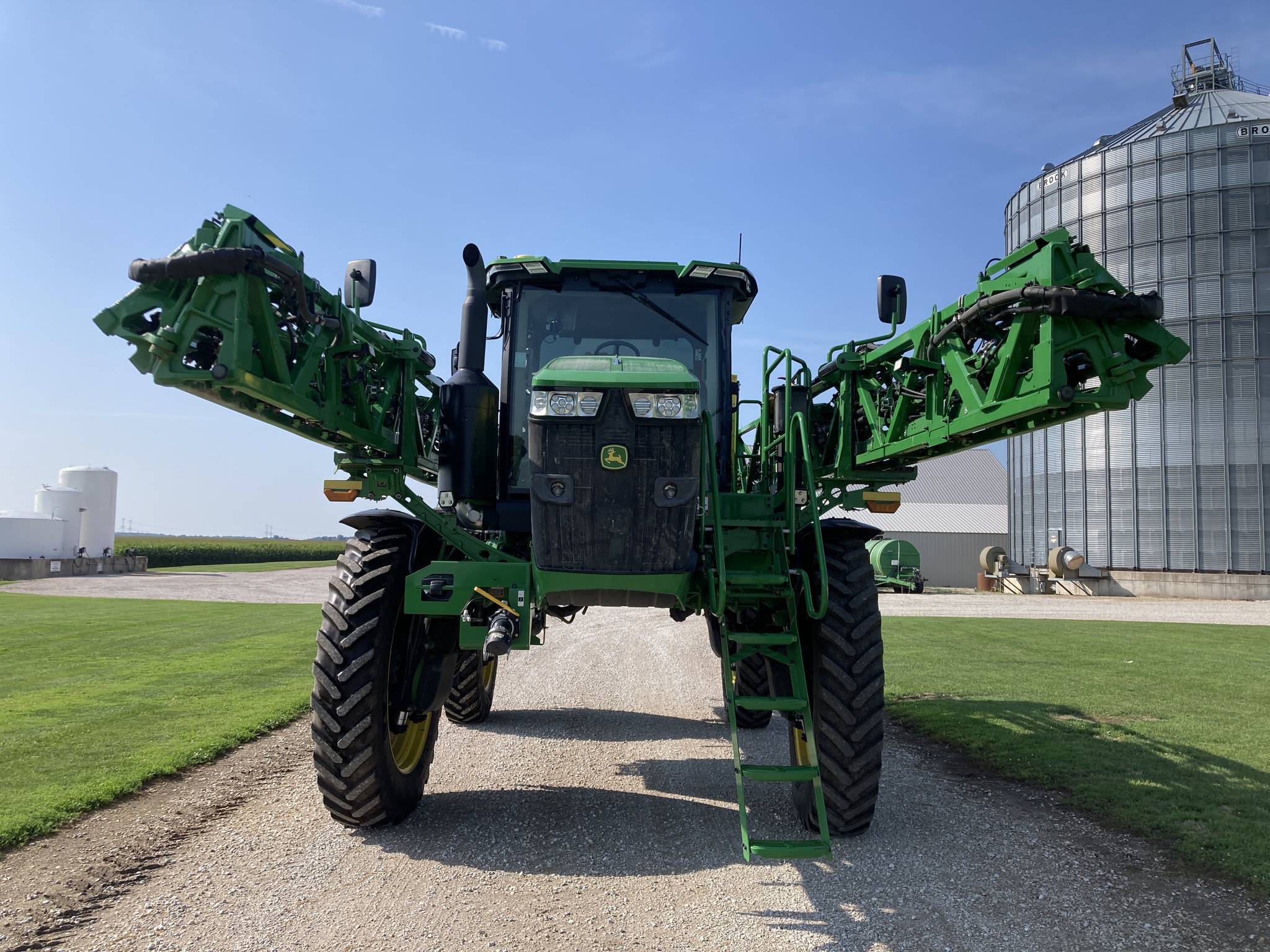  2024 John Deere 612R at Heritage Tractor in Mendota, IL