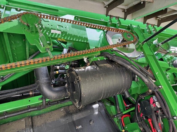 Photo of 2017 John Deere S680