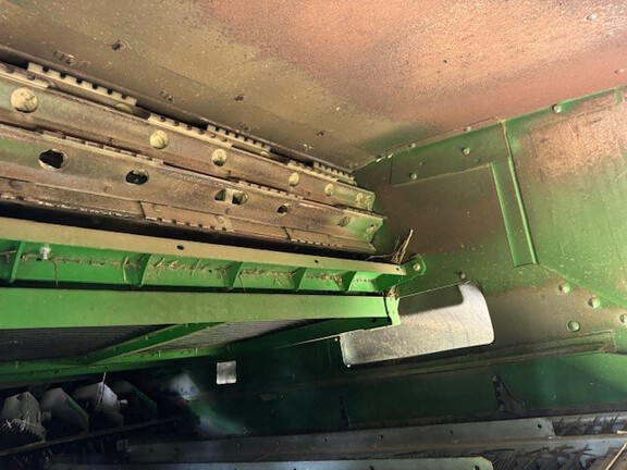 Photo of 2017 John Deere S680