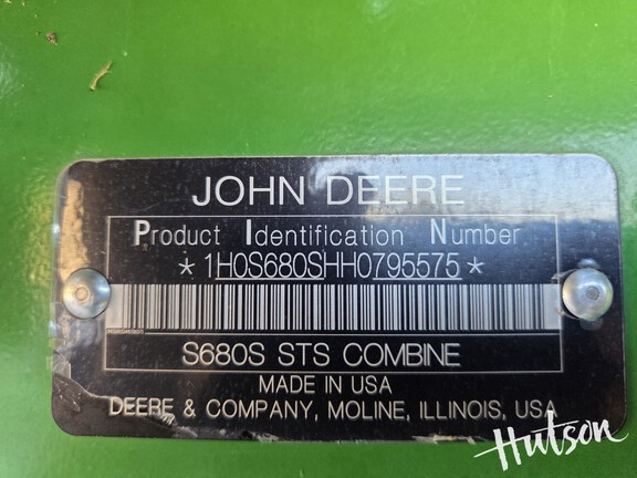 Photo of 2017 John Deere S680