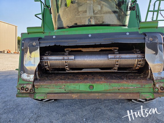 Photo of 2017 John Deere S680