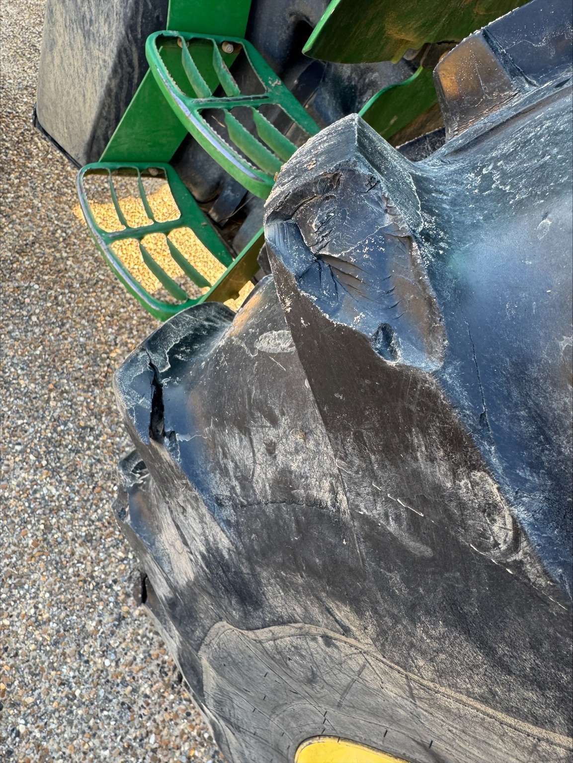 2012 John Deere 5085M Image 20