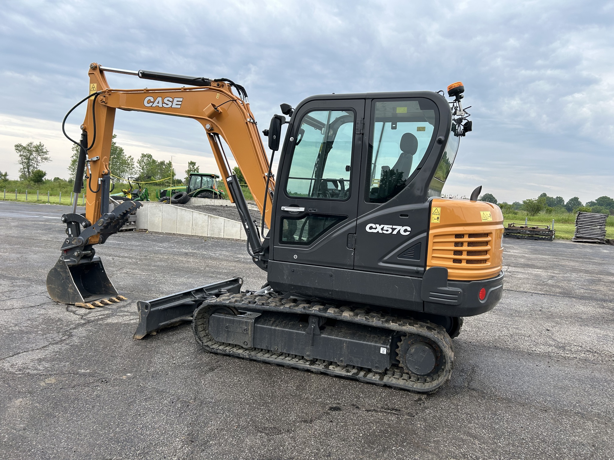 2024 Case CX57C Image 2