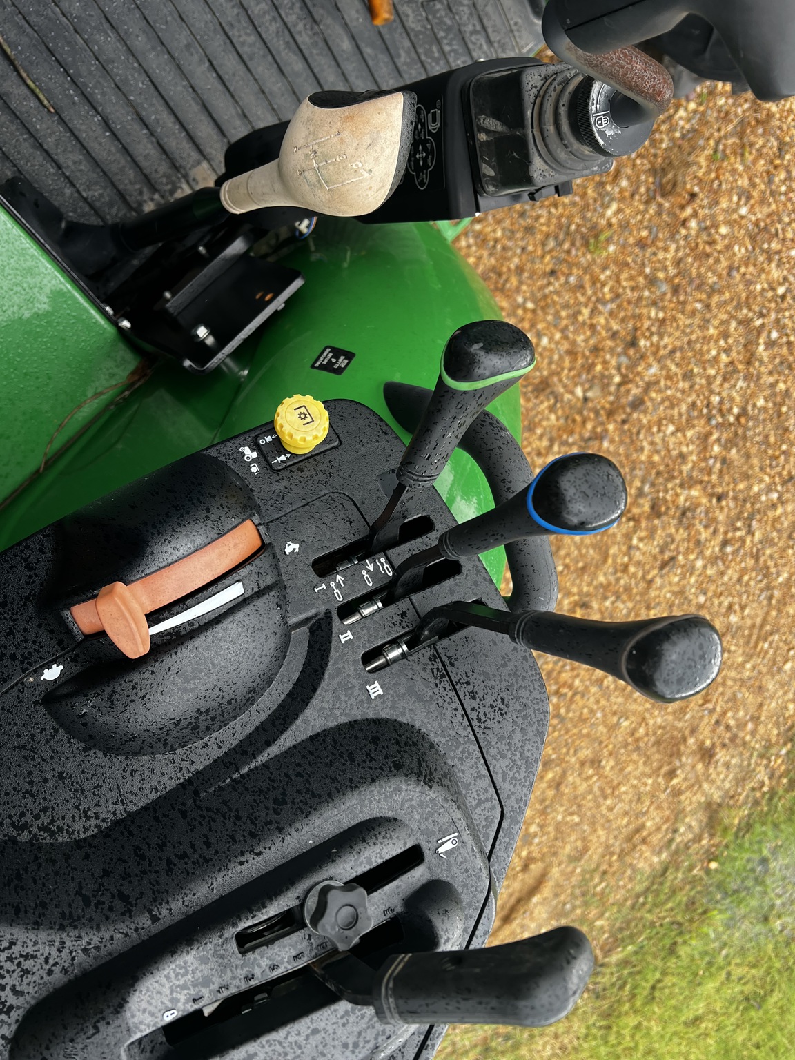 2022 John Deere 5090M Image 13