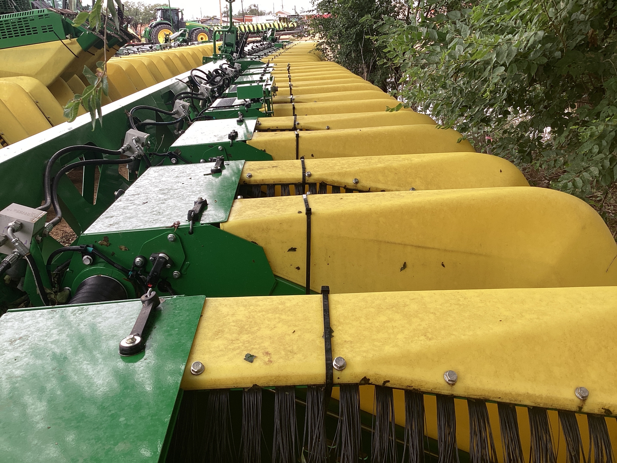 2023 John Deere SH08R Image 3