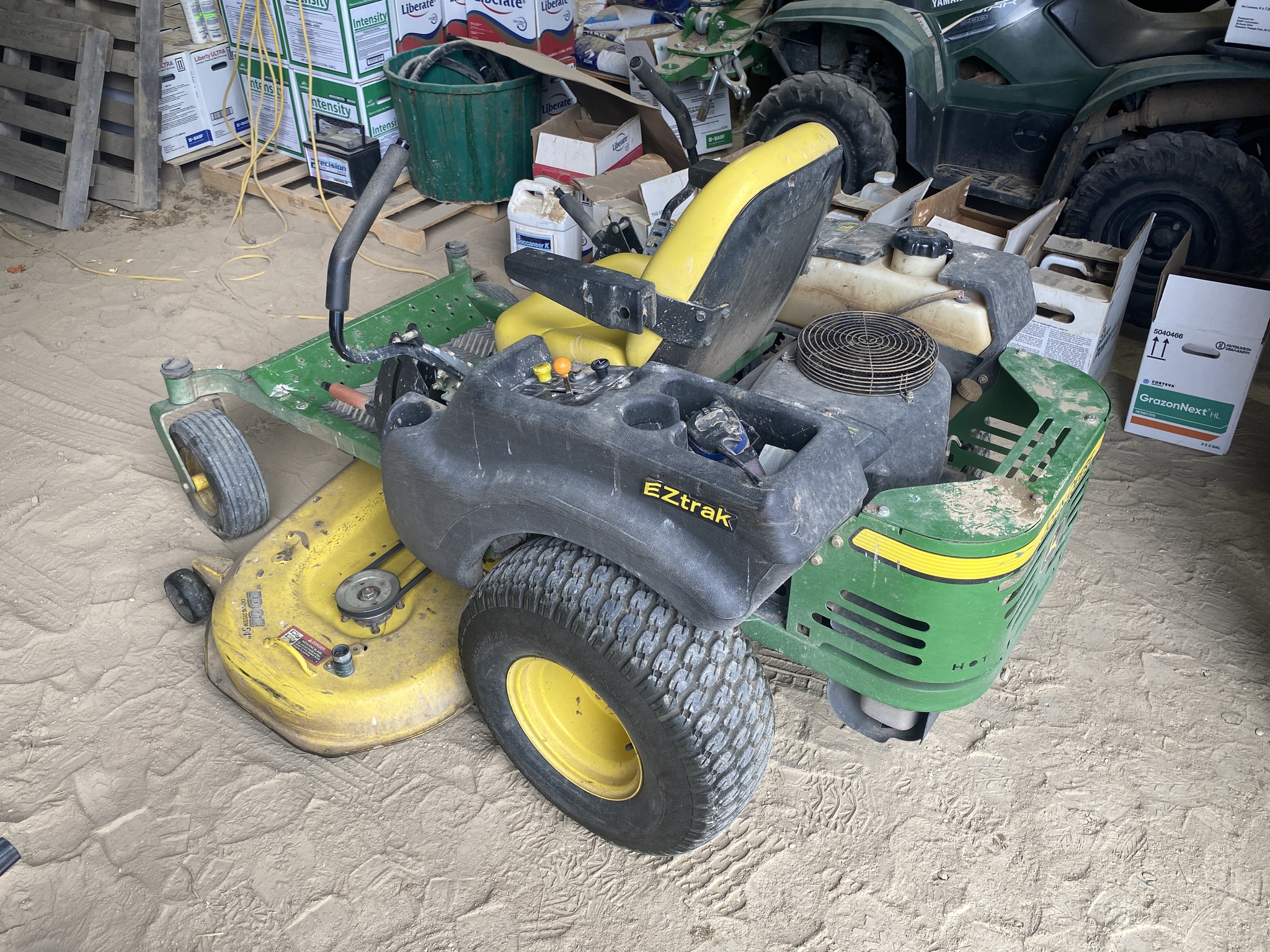2008 John Deere Z445 Image 1