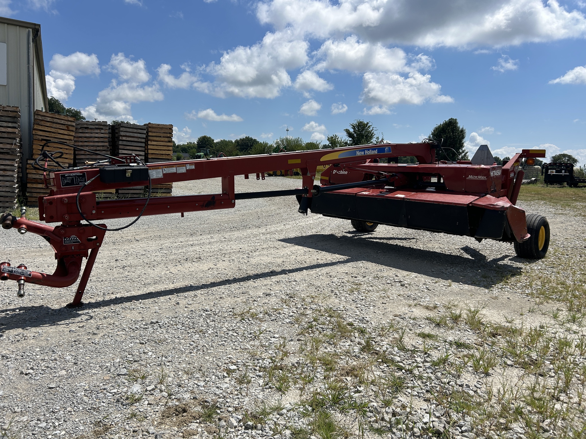  2010 New Holland H7450 at Heritage Tractor in Clinton, MO