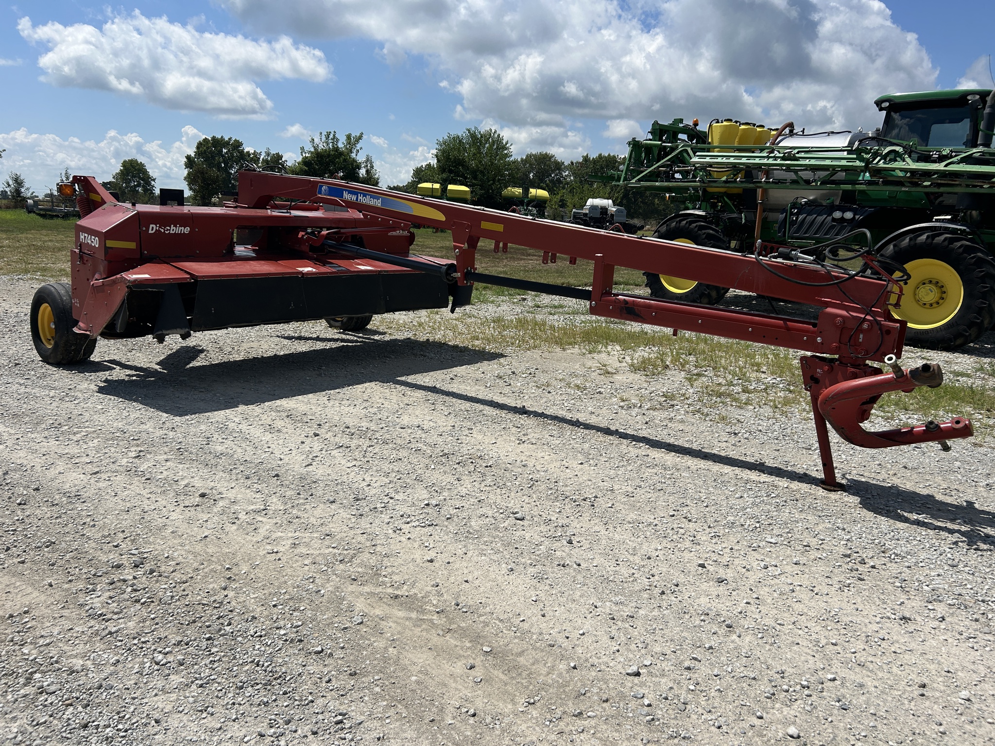  2010 New Holland H7450 at Heritage Tractor in Clinton, MO