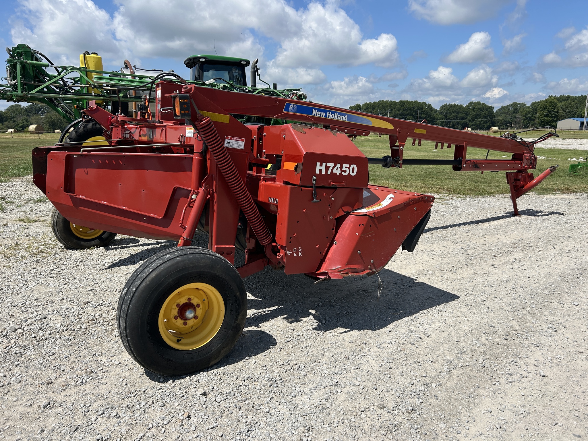  2010 New Holland H7450 at Heritage Tractor in Clinton, MO