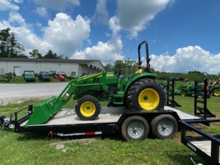 2025 John Deere 4052M Image 2