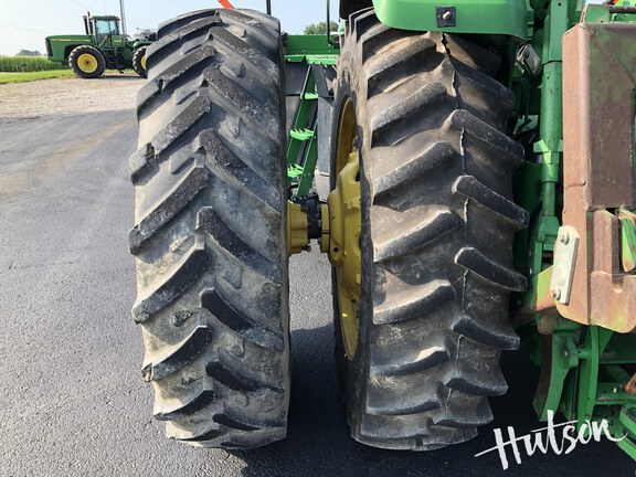Photo of 2004 John Deere 9220