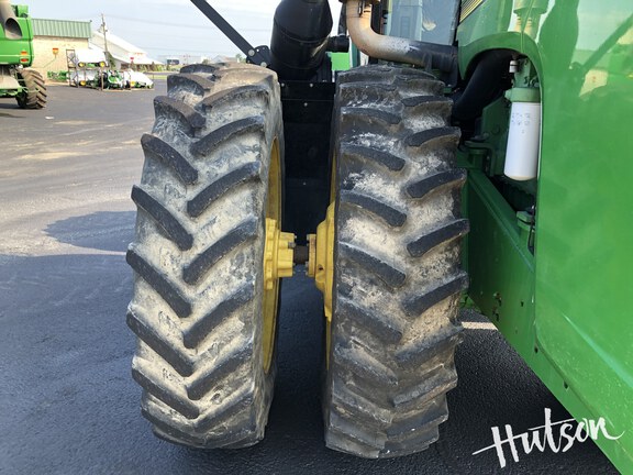 Photo of 2004 John Deere 9220