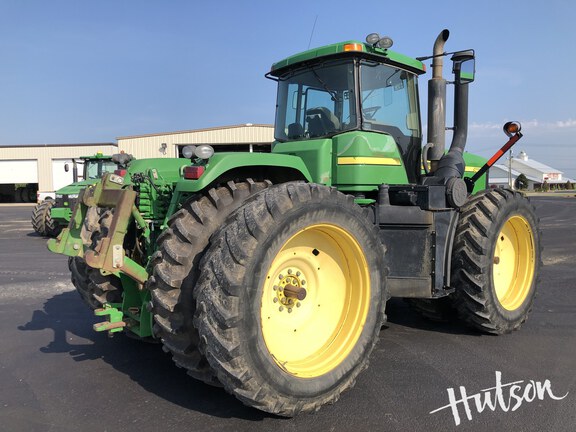 Photo of 2004 John Deere 9220